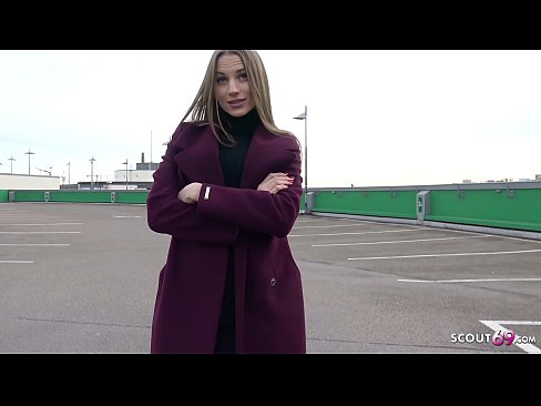 ❤️ VĀCU SKAUTS IR SAPNIS, PIESKARAS STEELE, AUTOSTĀVVIETA TELLTALE UN SEXY PAR NAUDU Slepkavas pie mums lv.milfnut-net.ru ☑